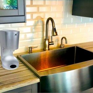 Automatic Personal Hand Dryer by Royal Sovereign